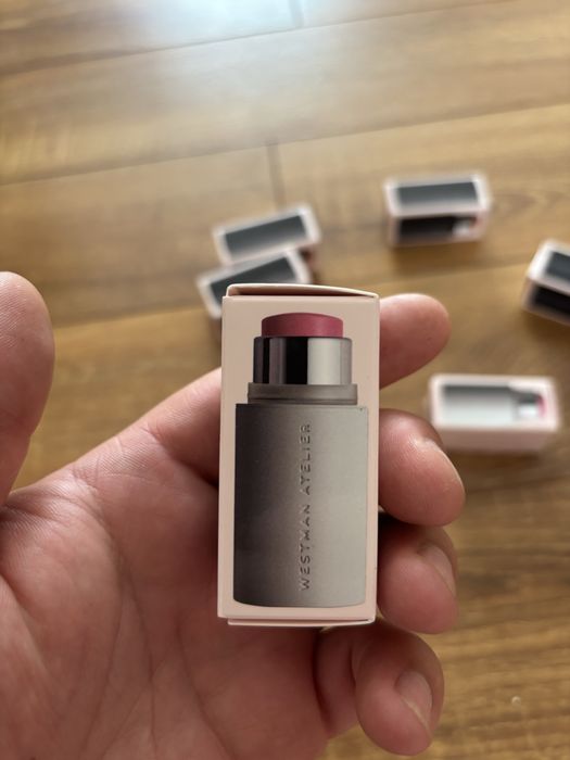 Оригінал! Люксові кремові рум’яна у мініформаті Westman Atelier Petite Baby Cheeks Blush Stick — Petal