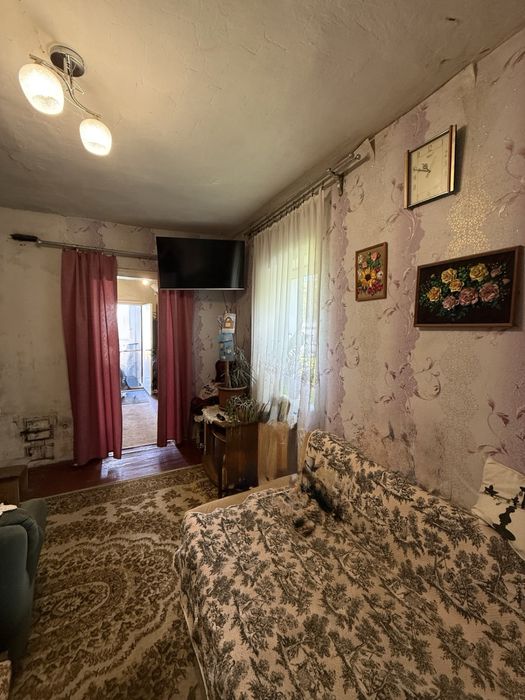 Житло в центрі Бородянки