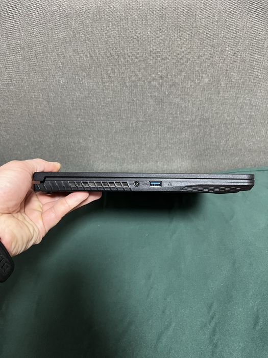 Игровий Ноутбук MSI GF63