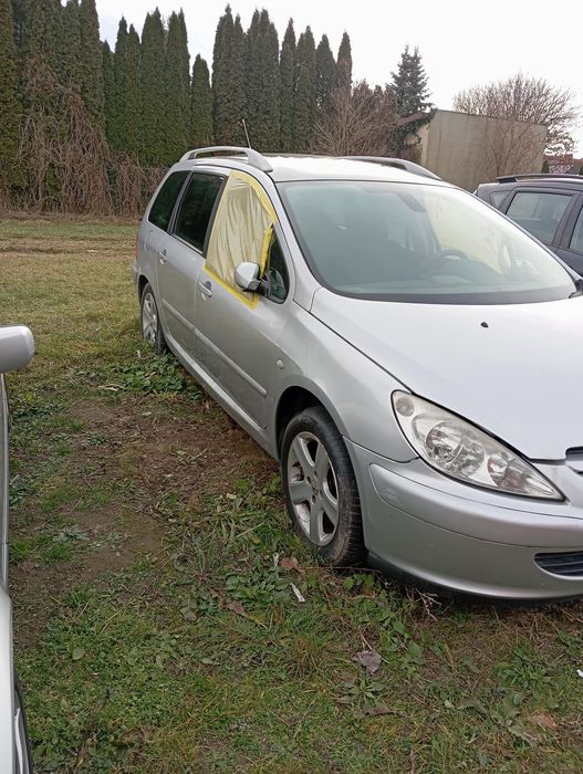Peugeot 307 sw na części  kolor „EZRC”