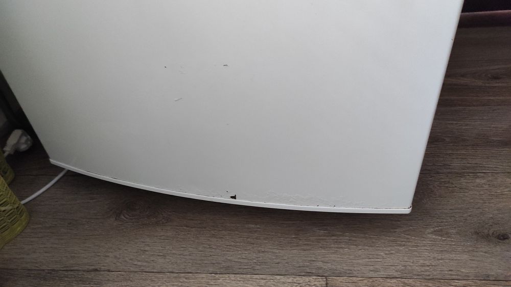 Великий холодильник ZANUSSI ZRB 638 NW