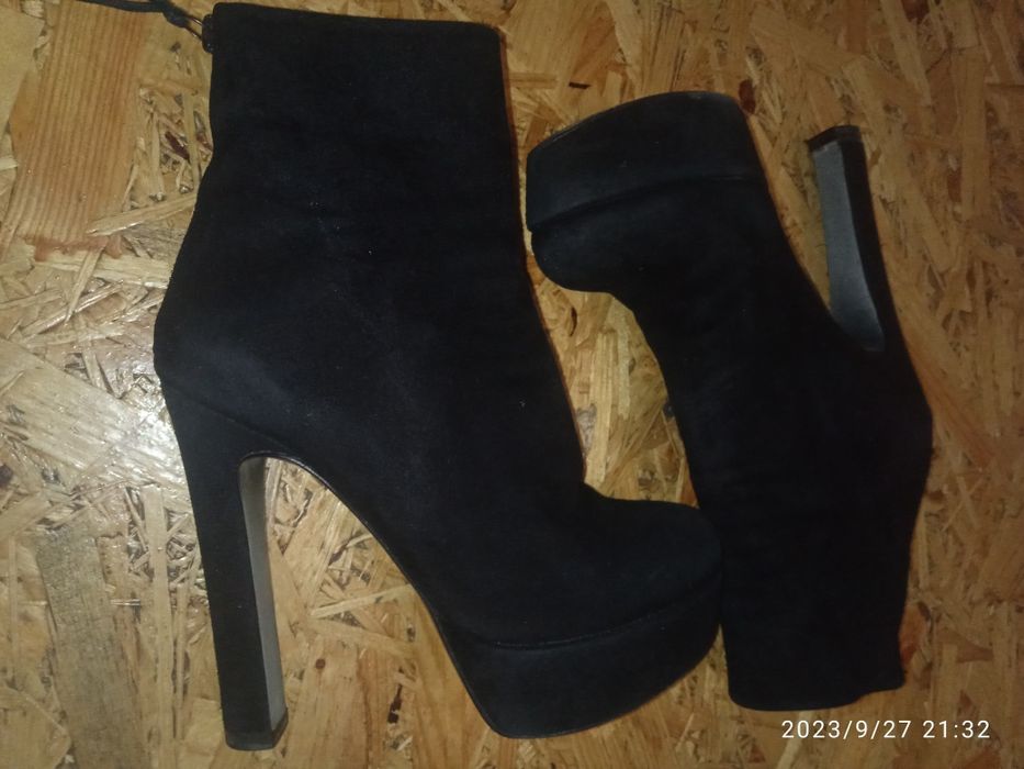 Осінні стильні ботіночки