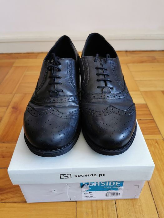 Sapato preto fechado - 2x uso