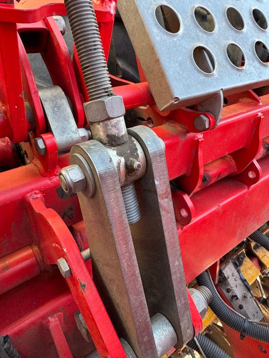 Продам сівалку Vaderstad Rapid 400C , 2017 р.в., дуже гарний стан