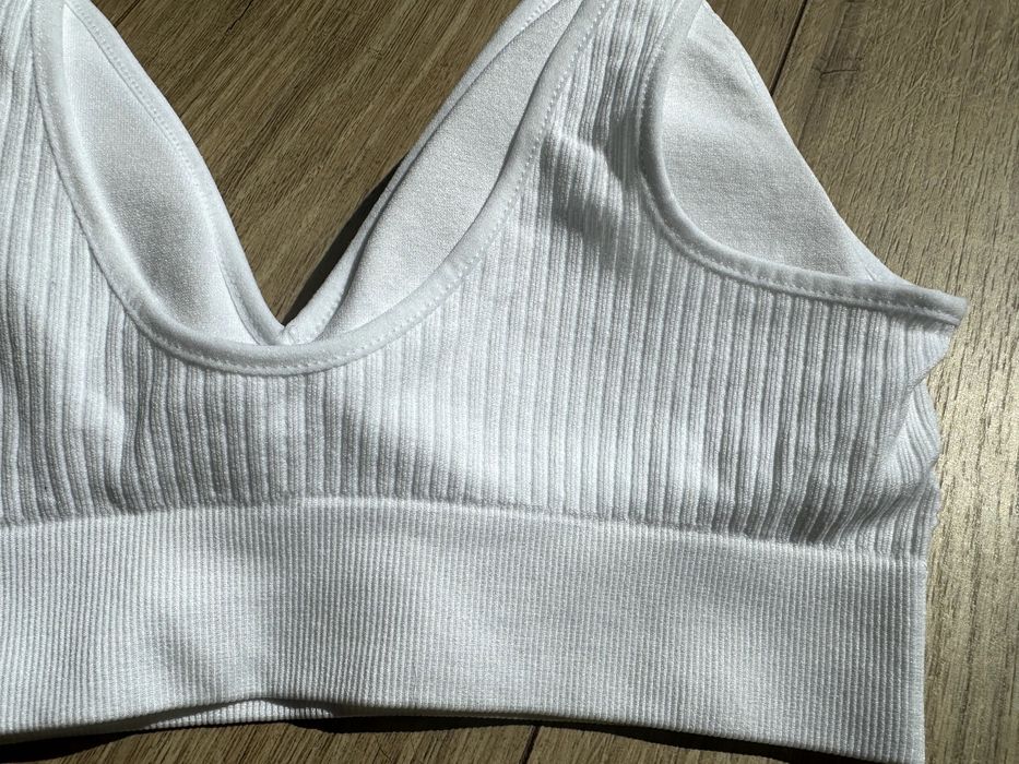 Primark biustonosz prazek bialy XS