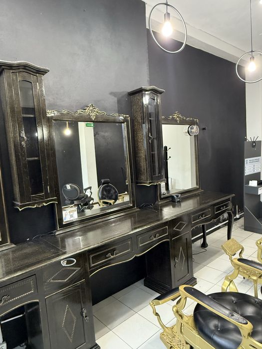 Bancada do Barbeiro para 3 posto de trabalho por 2900