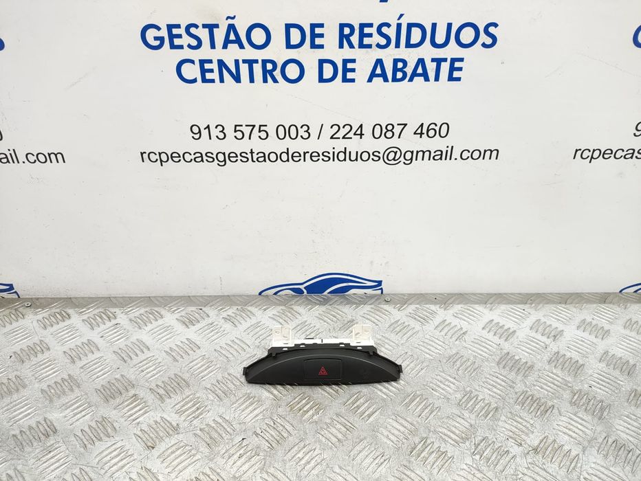 Modulo Interruptor Botão Luz De Emergência 4 Piscas Mazda MX 5 NC