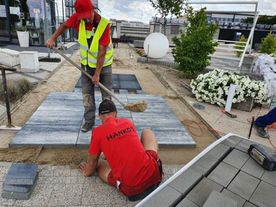 brukarstwo,układanie kostki,usługi brukarskie