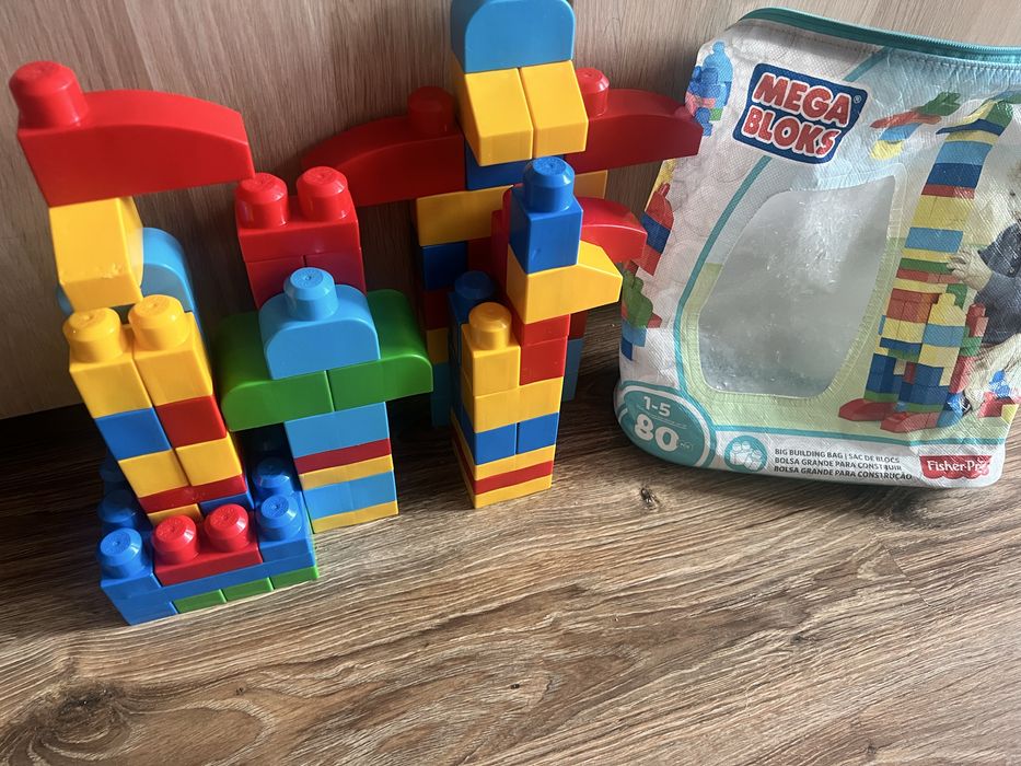 Zestaw klockow 80 szt fisher price