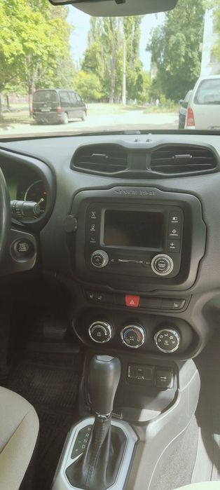 Продам Jeep Renegade
