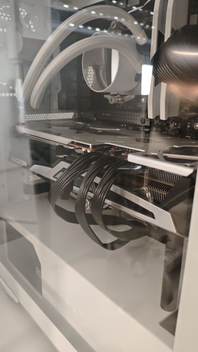 Sapphire Radeon 6900 XT Nitro+ SE 16GB DDR6