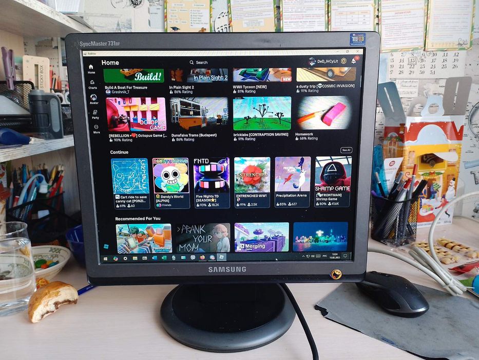 Монитор 17", Samsung 731BF