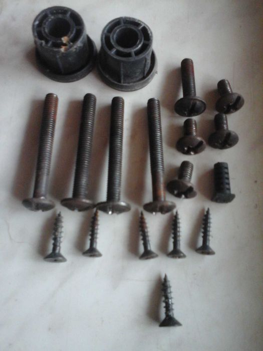 Продам запчасти для офисного кресла, см. фото