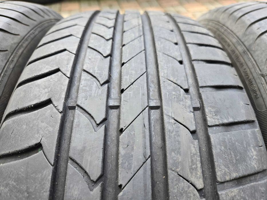 Opony 215/60R16 4szt.