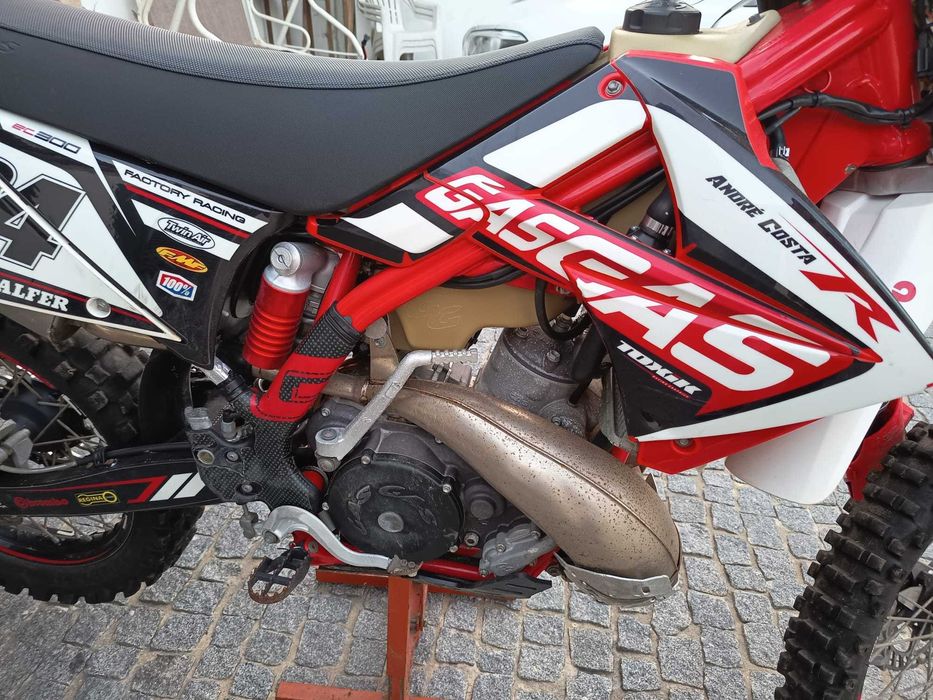 Vendo  gás gás 300 2011 matriculada