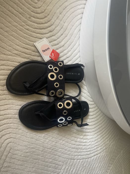 Super sandaly sandalki damskie nowe z metka ozdoby