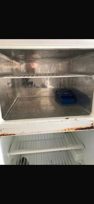 Venda de frigorífico em perfeito estado de funcionamento