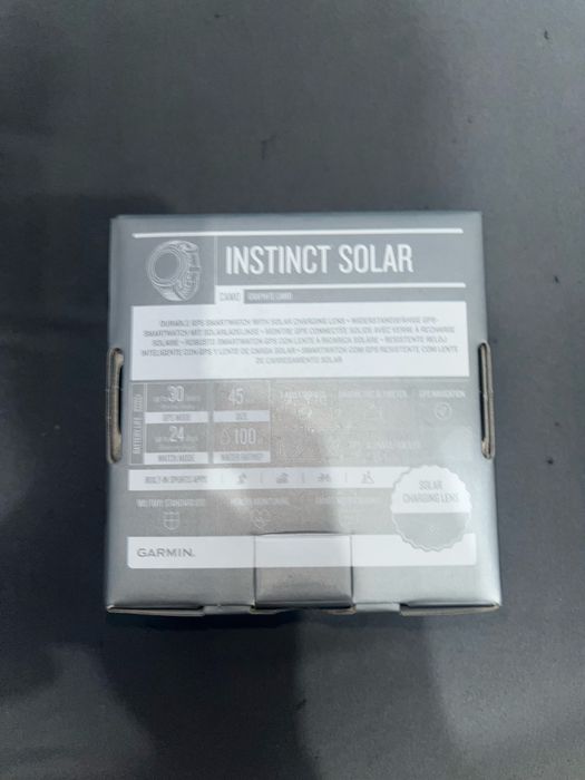 Garmin instic solar camo