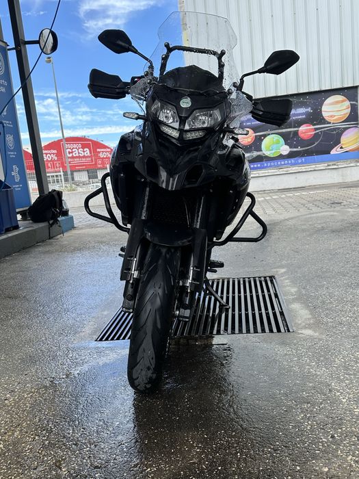 Moto Benelli TRK 502
