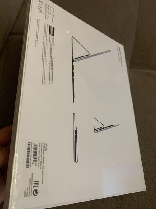 Sprzedam oryginalną klawiaturę Apple Smart Keyboard do iPad Pro 10.5”