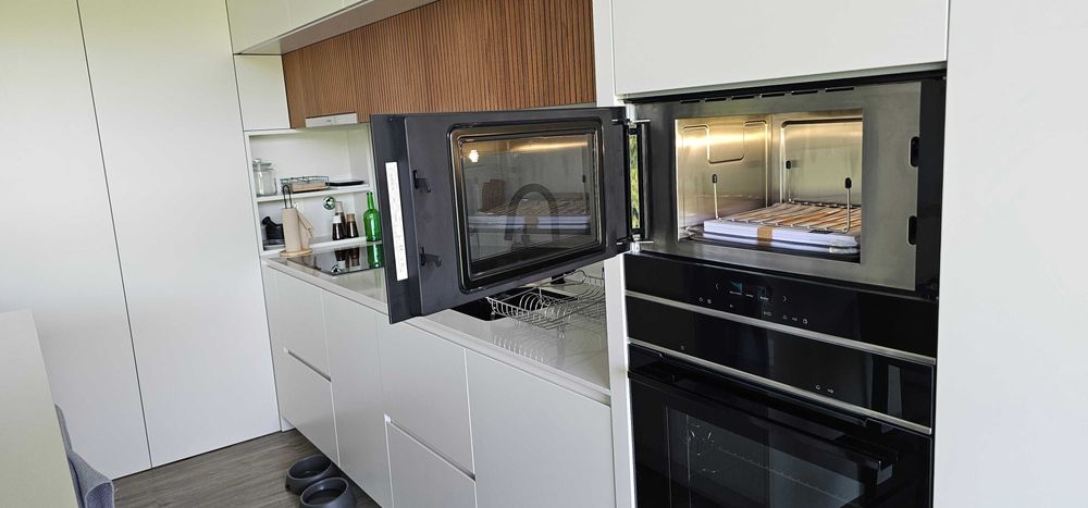 Microondas SIEMENS IQ700 - BE732L181 -  NOVO