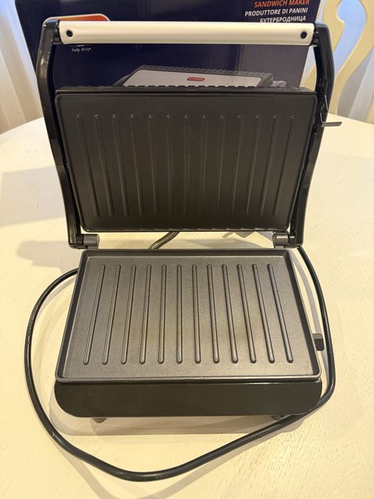 Бутербродниця Magio MG-364