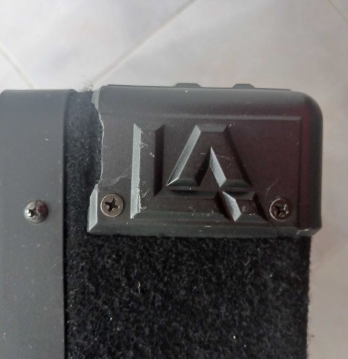Amplificador Baixo SWR LA 12