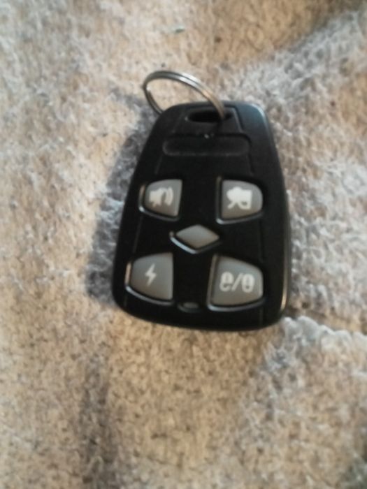 Брелок до автосигналізації