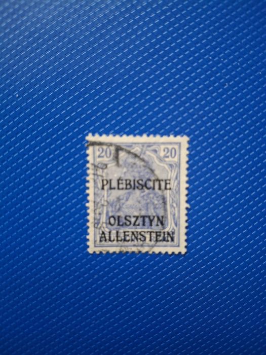 Polskie znaczki na niemieckich znaczkach "Germania"