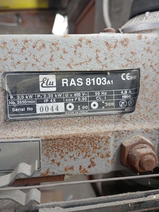 Base e coluna para Serra de Corte