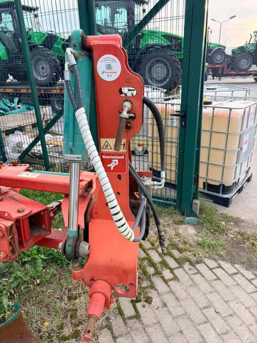 У продажу плуг Kverneland 150B