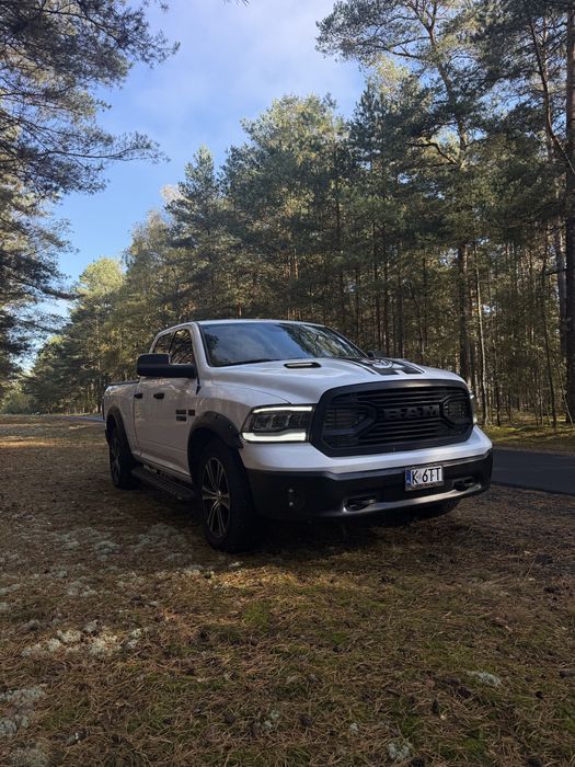 Dodge Ram 1500 Quad Cab 5.7 V8 401km LPG