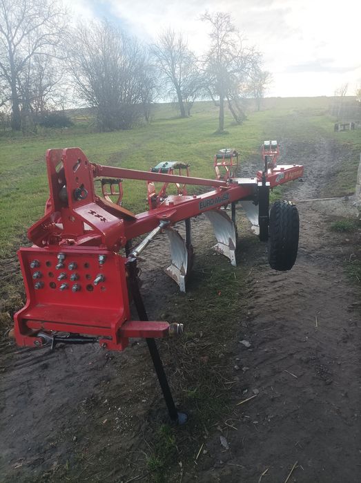 Pług 4 resor 3 plus 1