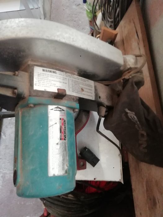 Serra de alumínio JEPSON