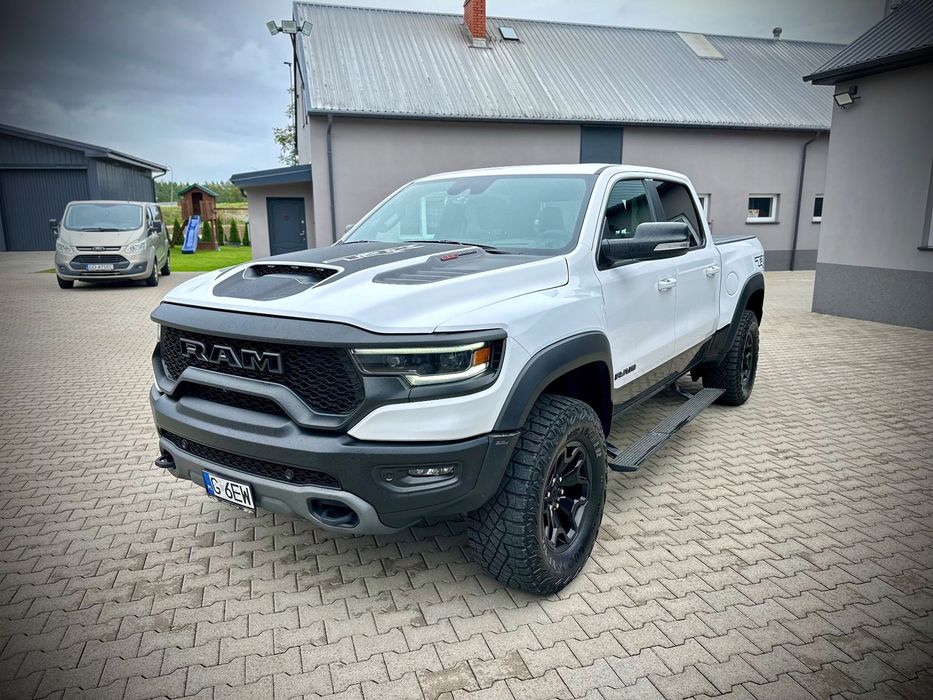 RAM 1500 TRX TRX Silnik: 6,2 l supercharged Hemi V8 ZAMIANA !
