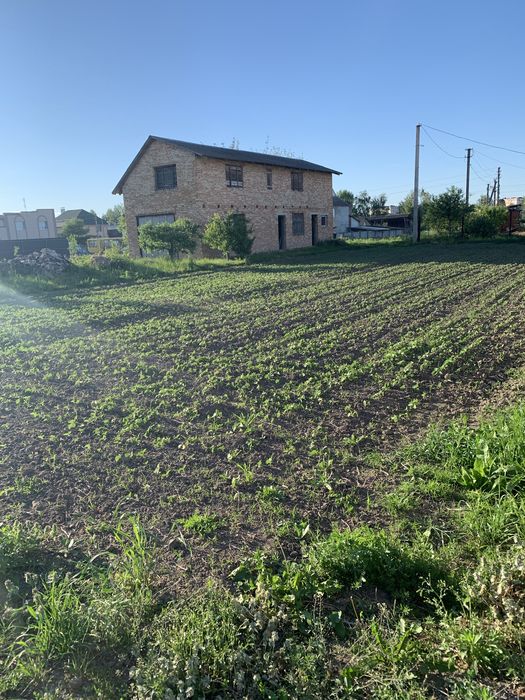 Продам земельну ділянку
