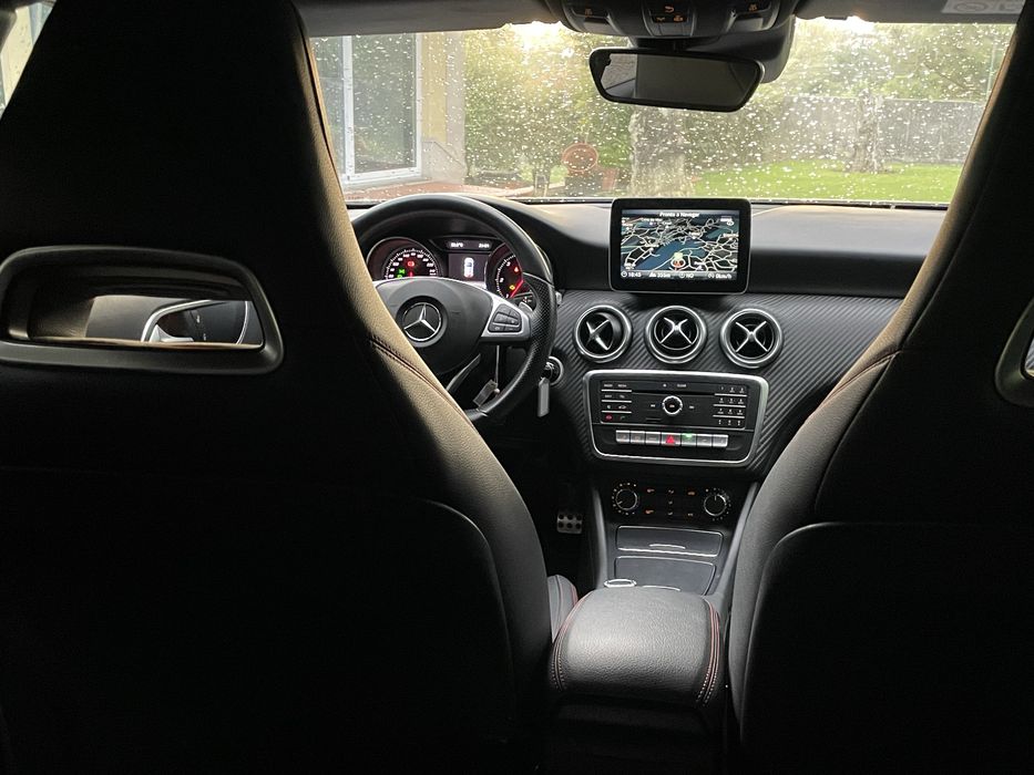 Mercedes A220 Amg line 177cv