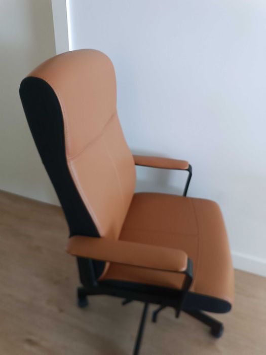 Cadeira de escritório IKEA - Modelo MILLBERGET
