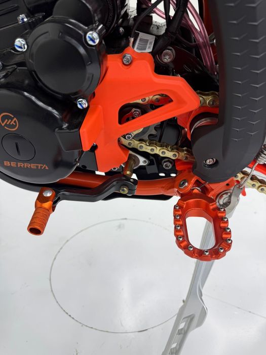 Cross Berreta TR7 300cc Professional series
