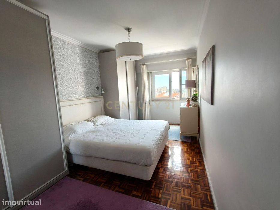 T2 Apartment in Queluz and Belas, Sintra