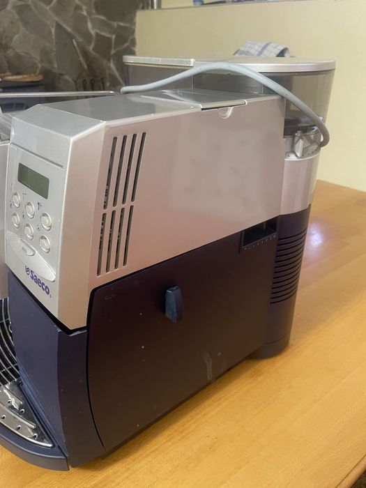 Кавомашина Saeco привезена з германіі провірена гарний стан