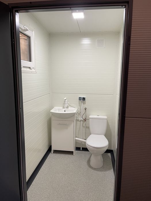 Kontener sanitarny WC pawilon socjalny
