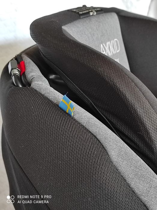 Fotelik samochodowy duofix Isofix AXKID 9-25 RWF szary