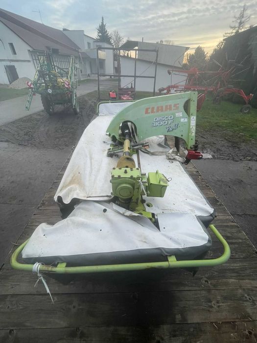 Sprzedam czołową kosiarkę Claas disco3100F