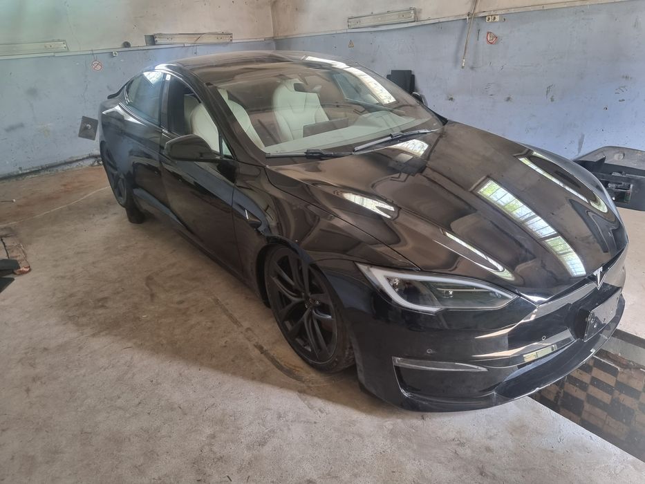 Розборка Tesla model S 2021-2023 Plaid, капот, крило, бампер, ляда