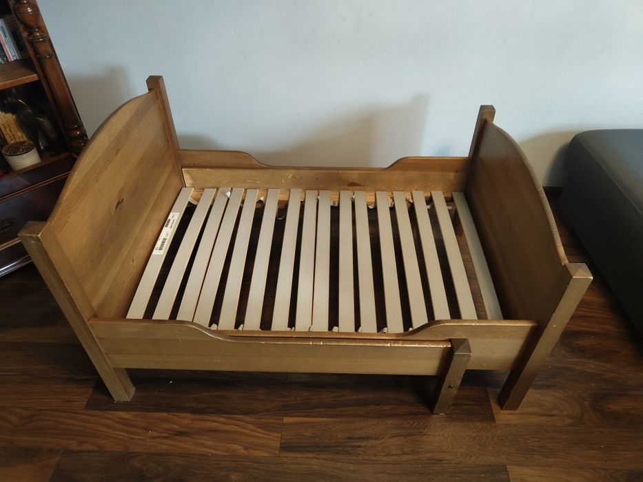 Łóżko drewniane Ikea regulowane 80 x 200 max dla dziecka