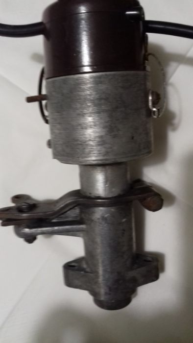 Distribuição de carro antigo