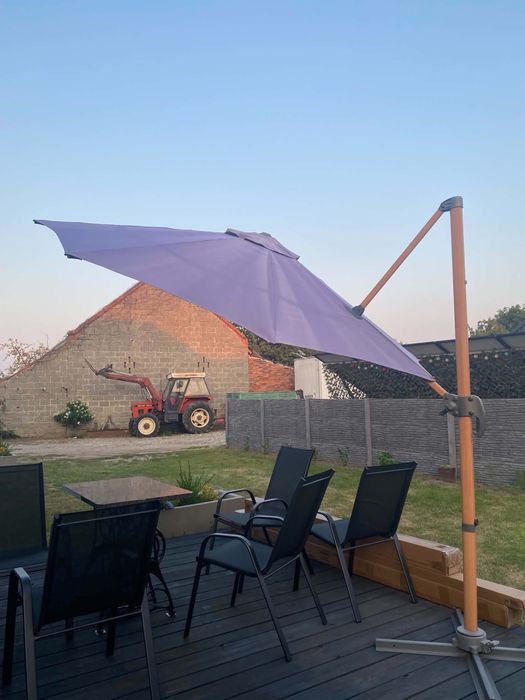 Parasol ogrodowy