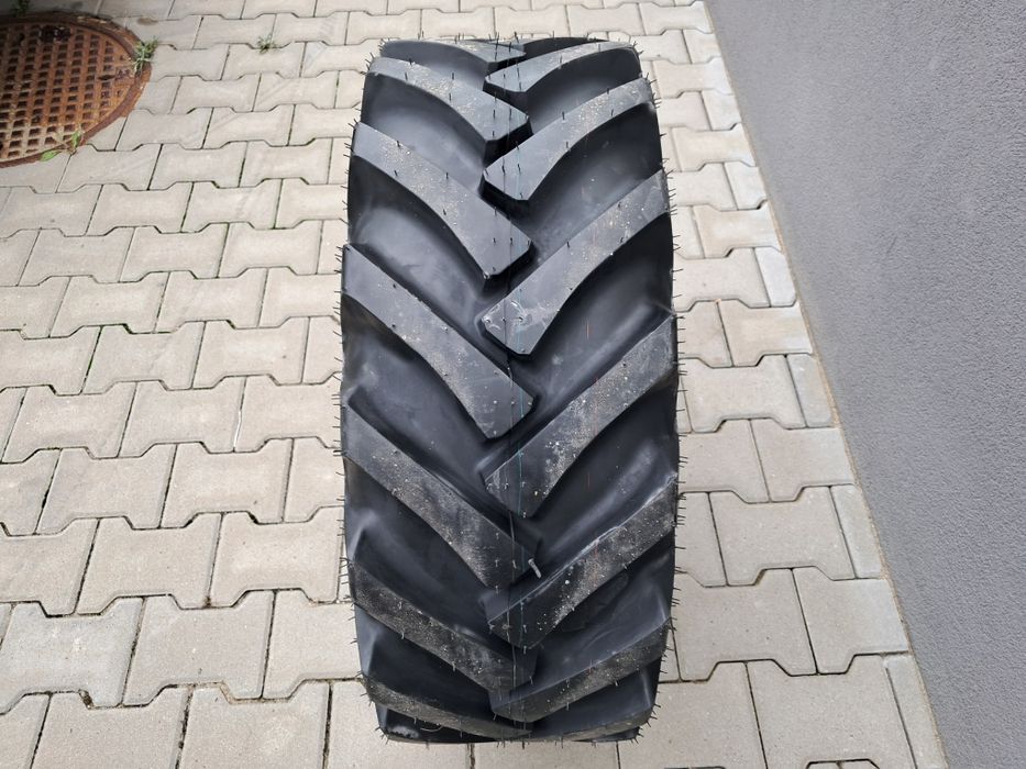 11.5/80-15.3 Galaxy wozidło Terex Thwaites Wacker Ausa 3 t opony 3tony