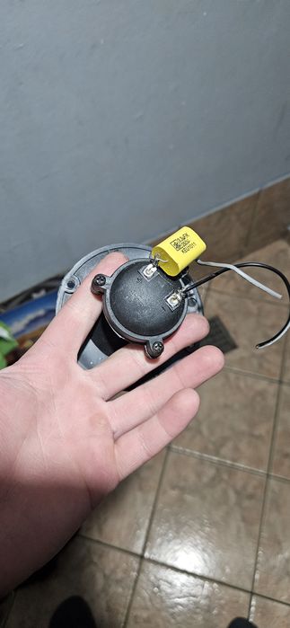 Glosnik wysoko tonowy